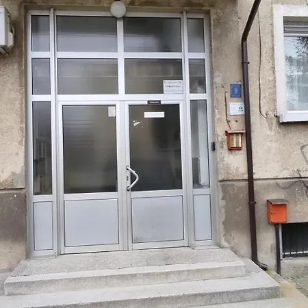 Apartment Stan Na Dan, Pazar Tuzla, Centar Grada *
