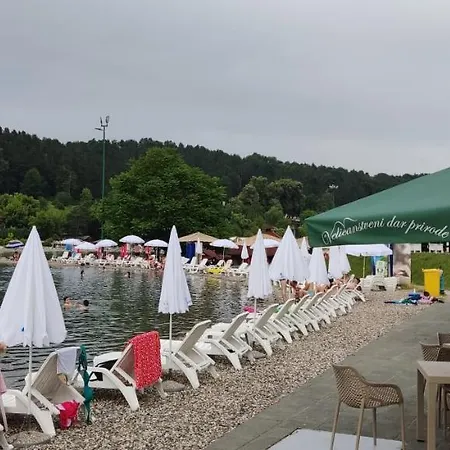 Stan Na Dan, Pazar Tuzla, Centar Grada *
